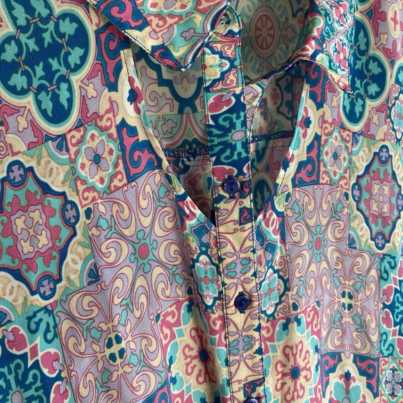 Tolani L 100% Silk Shirt Geometric Multicolor Print Patchwork Artsy Button Up - Picture 2 of 6